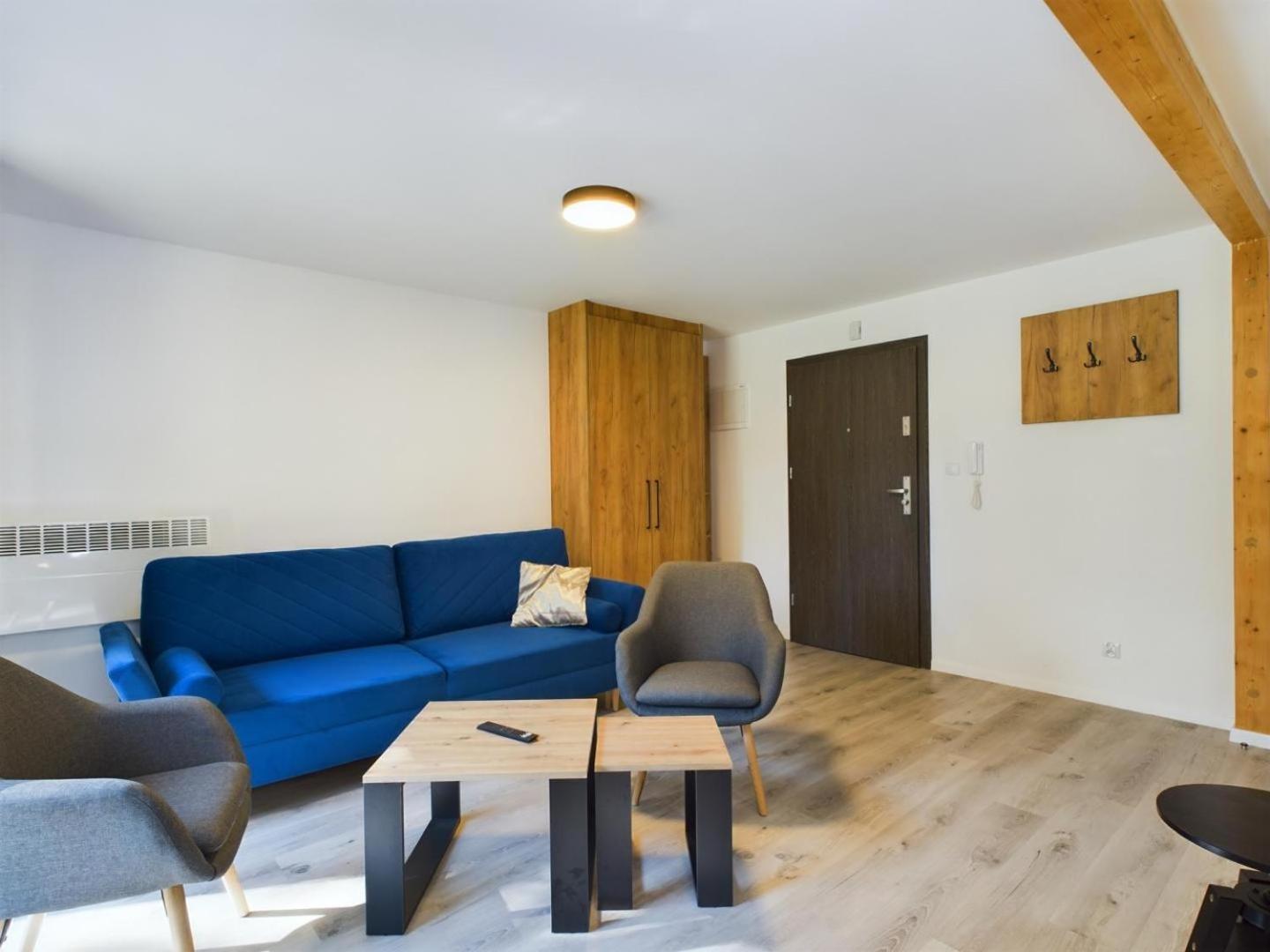 Familly Dabrowka - Przy Parku, Prywatny Parking, Sauna, Ogod - By Spaceapart Apartment Jelenia Góra